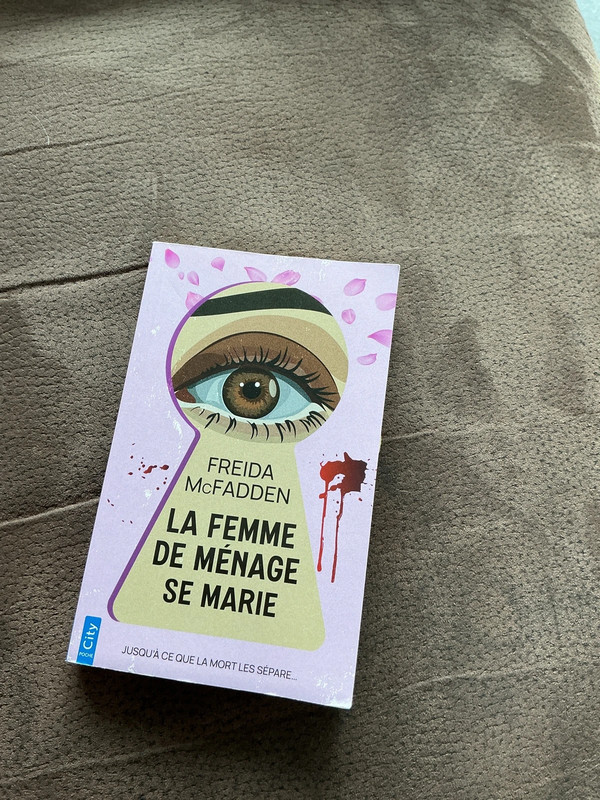 la femme de ménage se marie 💕