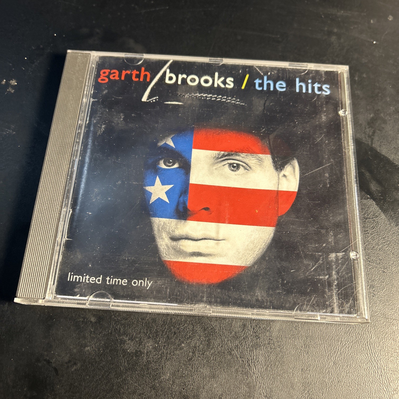 The Hits CD Garth Brooks Country Capitol Nashville CDP 7243 8 29689 2 4