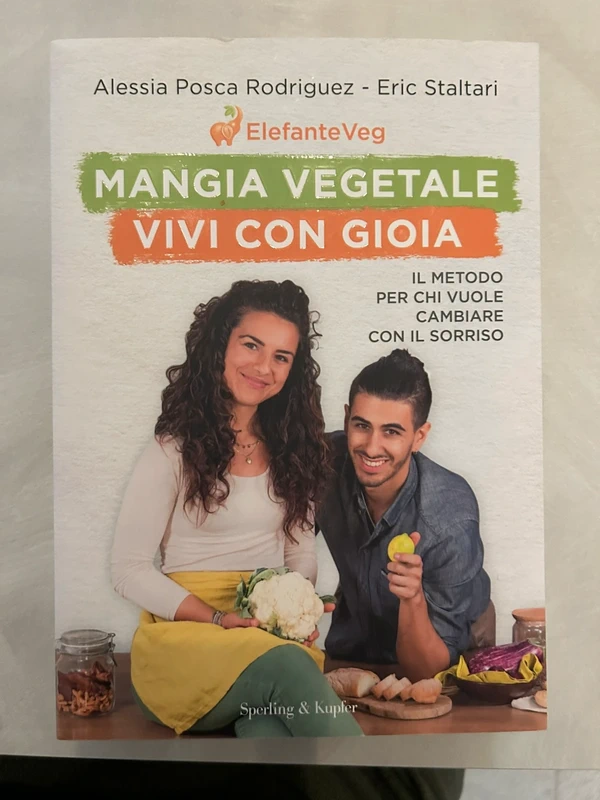 Vendo libro di cucina vegana