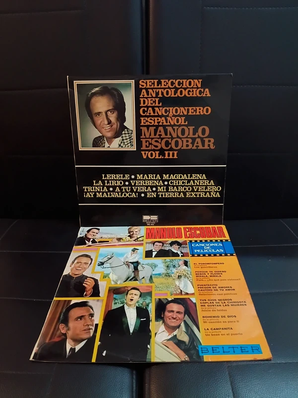 Lote 2 Vinilos Manolo Escobar