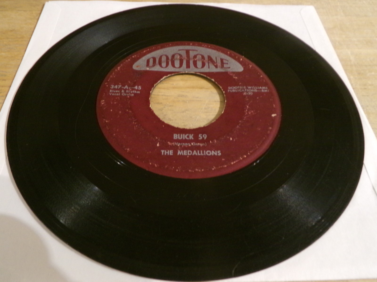 The Medallions 45 - Buick 59 - Dootone 347-45