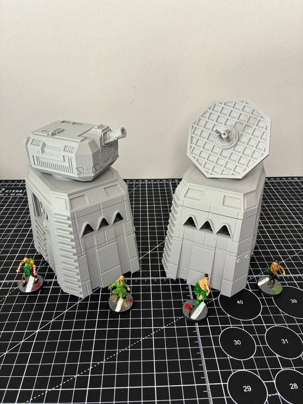 Terrain Wargame décore miniature deux tourelles lance missile et antenne satellite - Star Wars