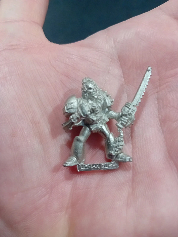 Rogue trader leman russ