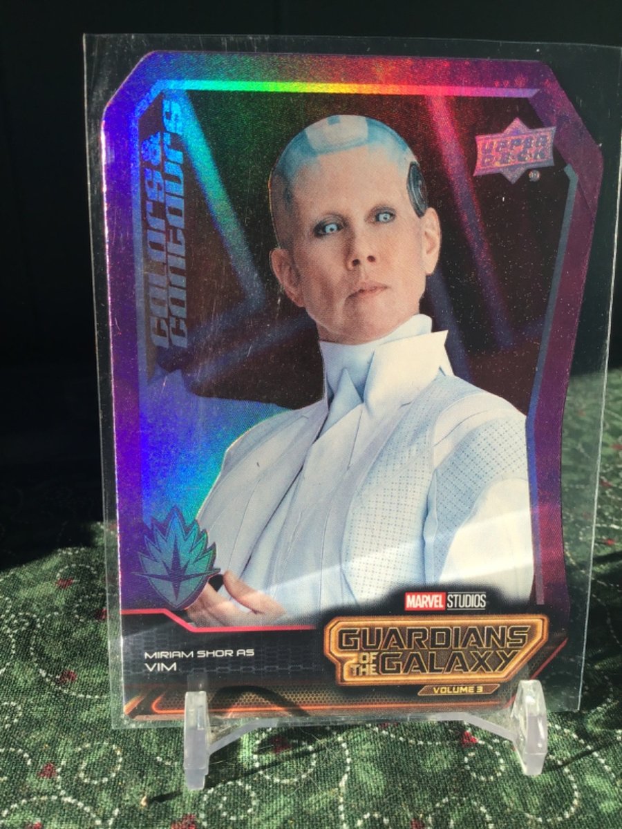 2024 GUARDIANS OF THE GALAXY VOL 3 TRADING CARD PINK 1/3 MIRIAM SHOR 