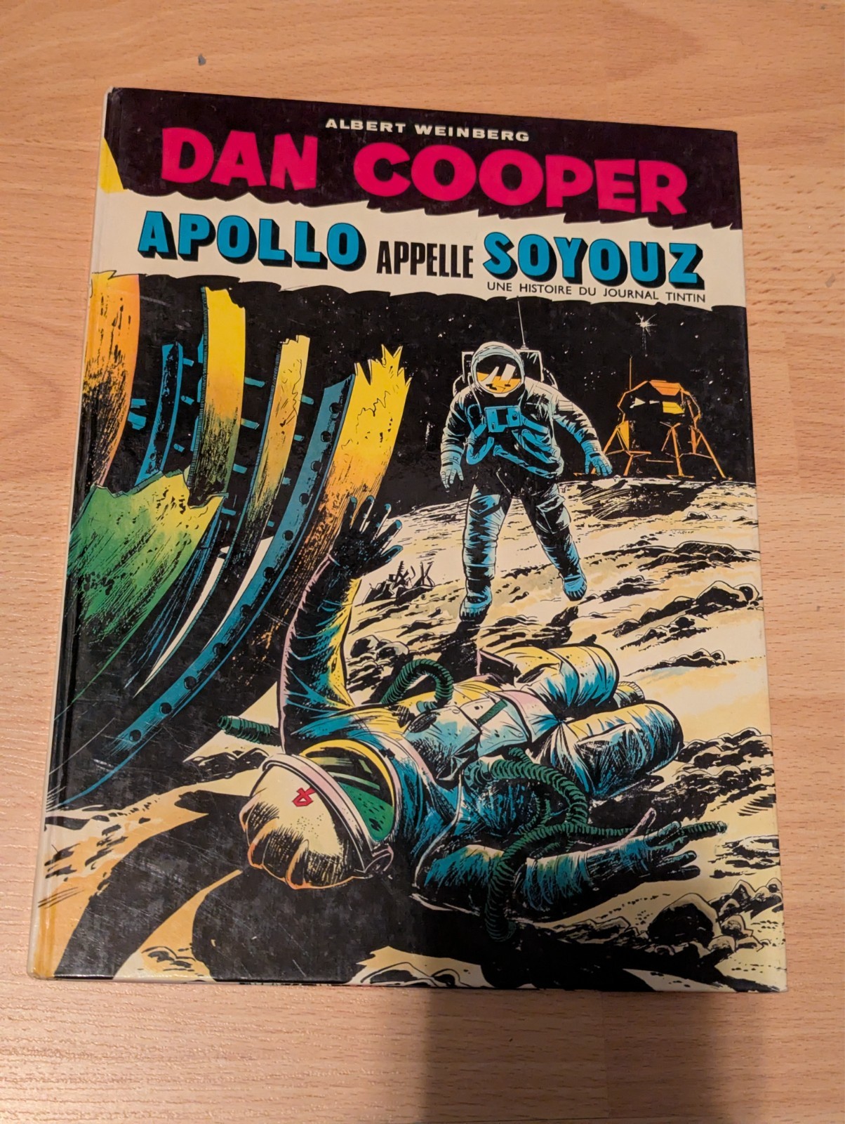 APOLLO appelle SOYOUZ DAN COOPER ALBERT WEINBERG