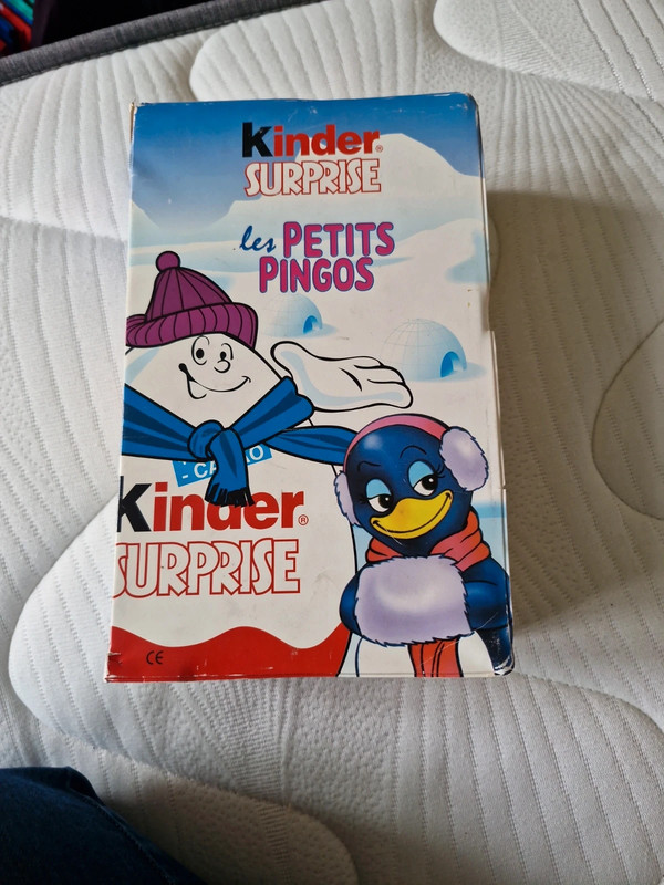 Coffret vintage collection  kinder surprise les petits pingouins pingos