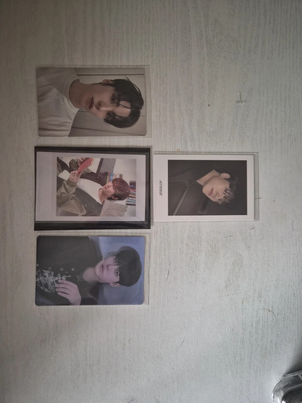 Ateez set
