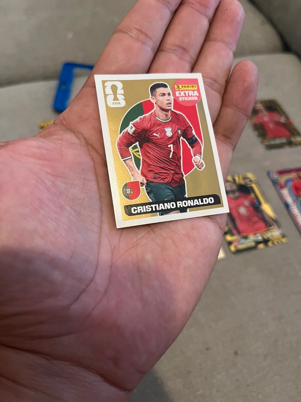 Carte Panini extra stickers 2026 CR7 gold