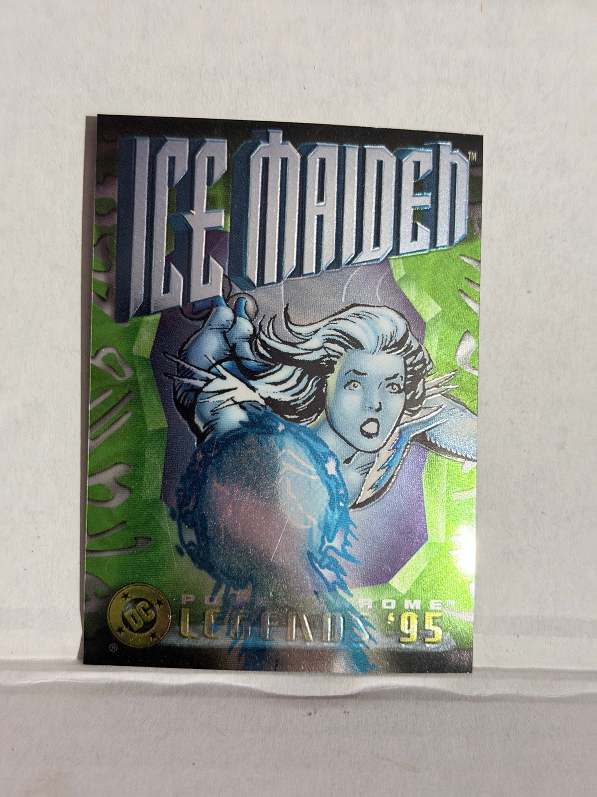 16 Ice Maiden Holo DC Power Chrome 1995 Justice Corps Trading Card TC