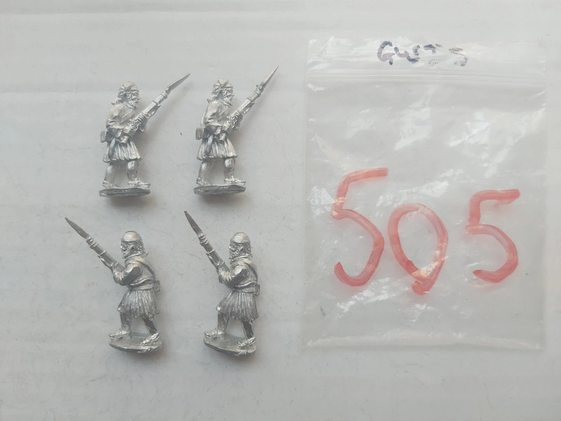 (505) figurines en plomb 28mm