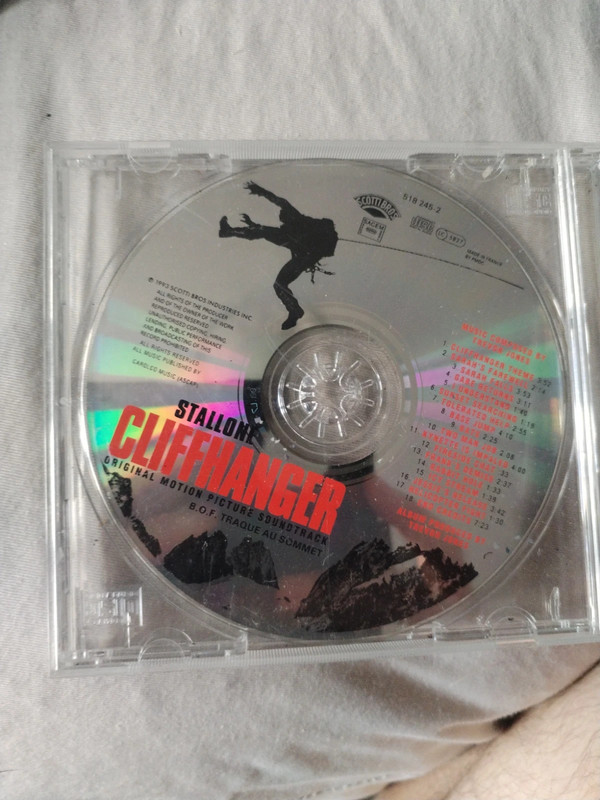 Soundtrack cd cliffhanger Trevor jones