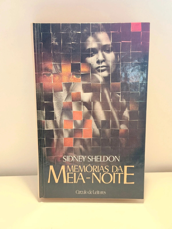Memórias da Meia-Noite - Sidney Sheldon | Thriller / Romance Policial / Suspense