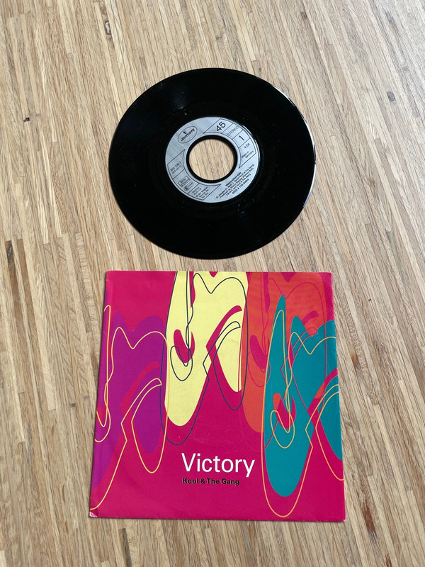 Kool & The Gang - Victory