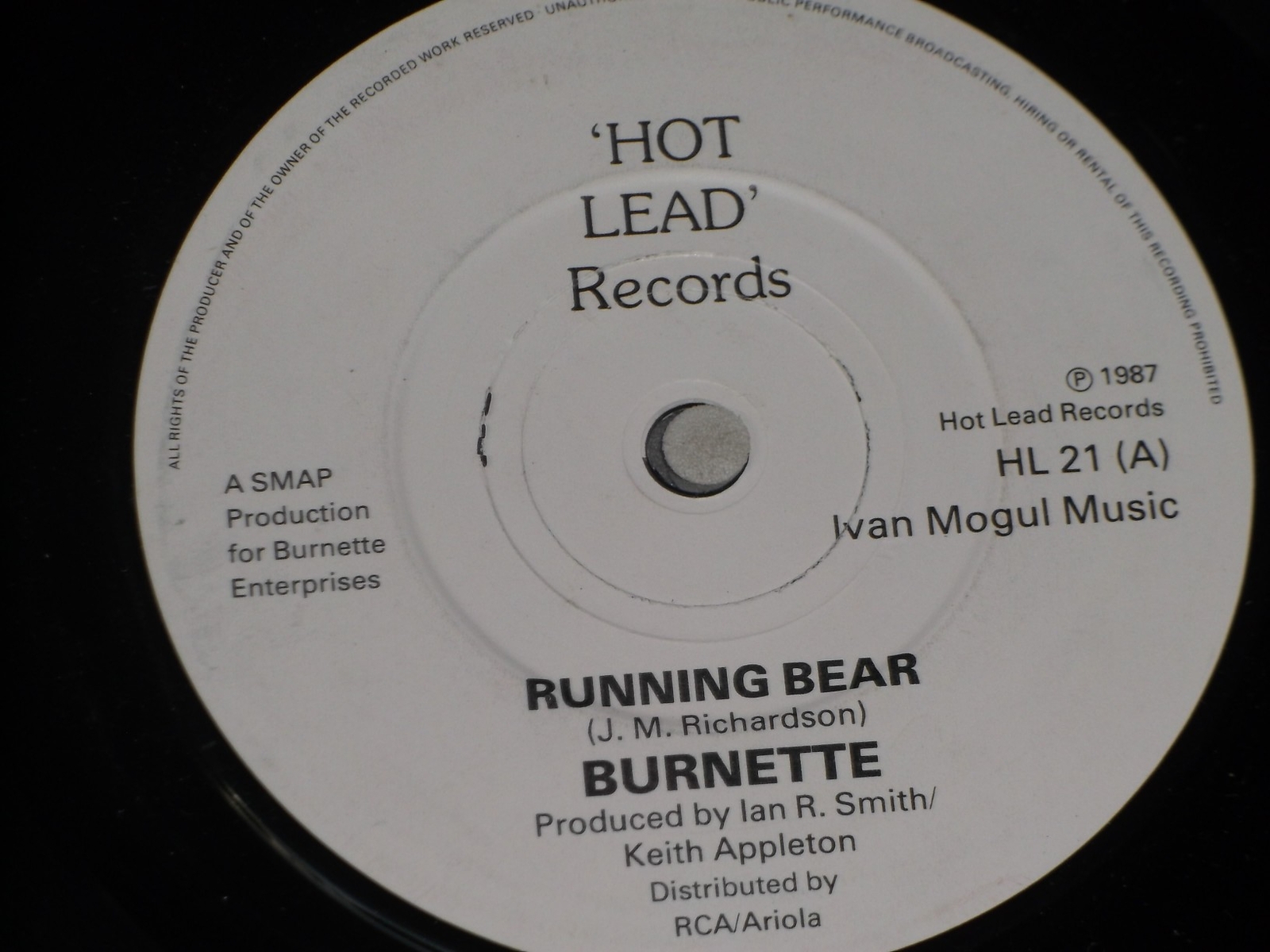 Burnette (Howard):  Running bear   7"   Near mint