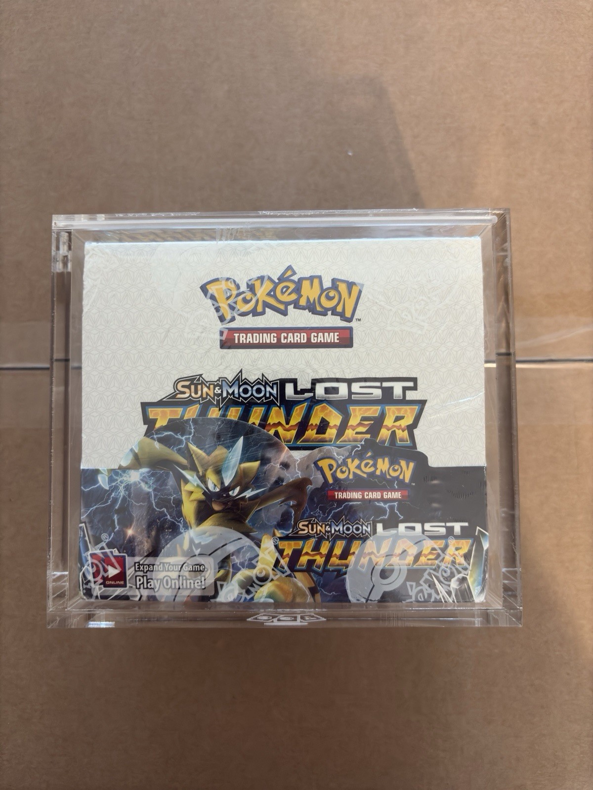 Pokemon Sun & Moon Lost Thunder Booster Box Sealed And Brand New