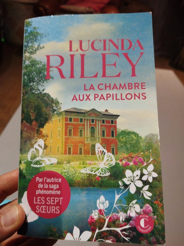 La chambre aux papillons lucinda Riley