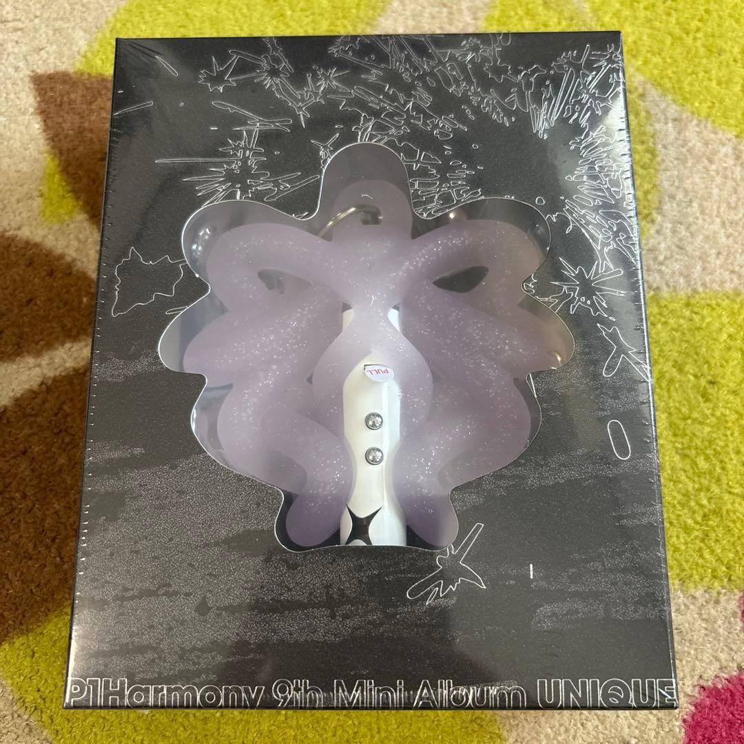 P1Harmony UNIQUE Light Keyring Ver Theo Japan CD
