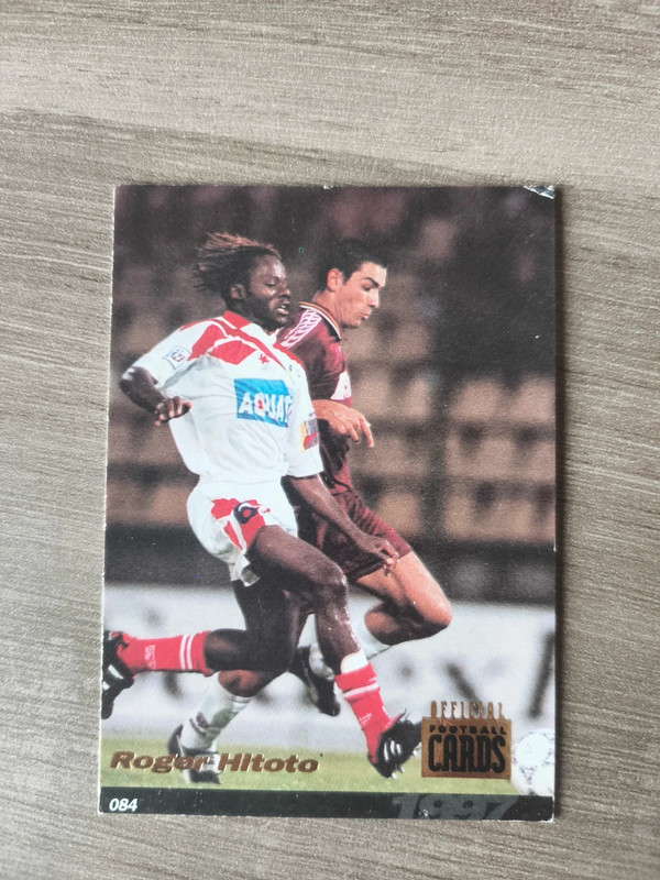 Carte Roger Hitoto LOSC Lille Olympique Sporting Club France D1 star foot collection joueur