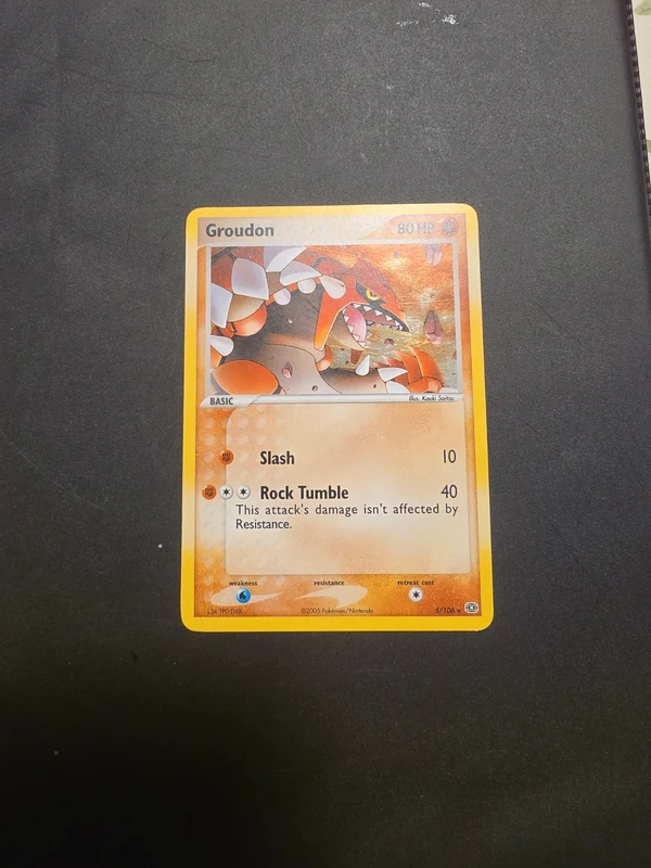 Pokémon Groudon 5/106 EX Emerald Holo