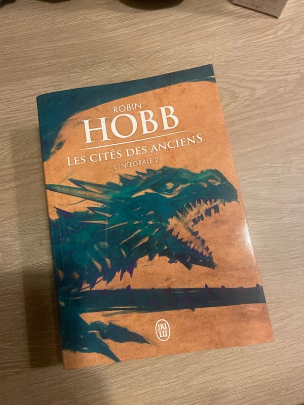 Livre « Les cité des anciens » L’ intégrale 2