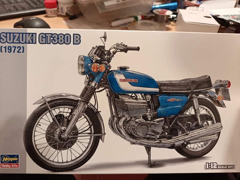 Suzuki GT380 B - Hasegawa 1/12