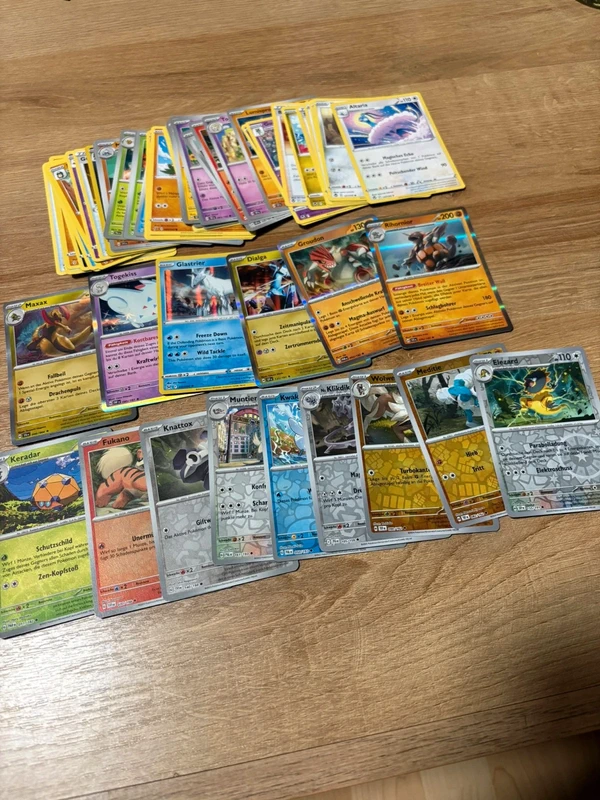 Pokémon-Sammelkarten Bulk – 57 Karten