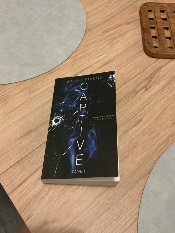 Livre captive