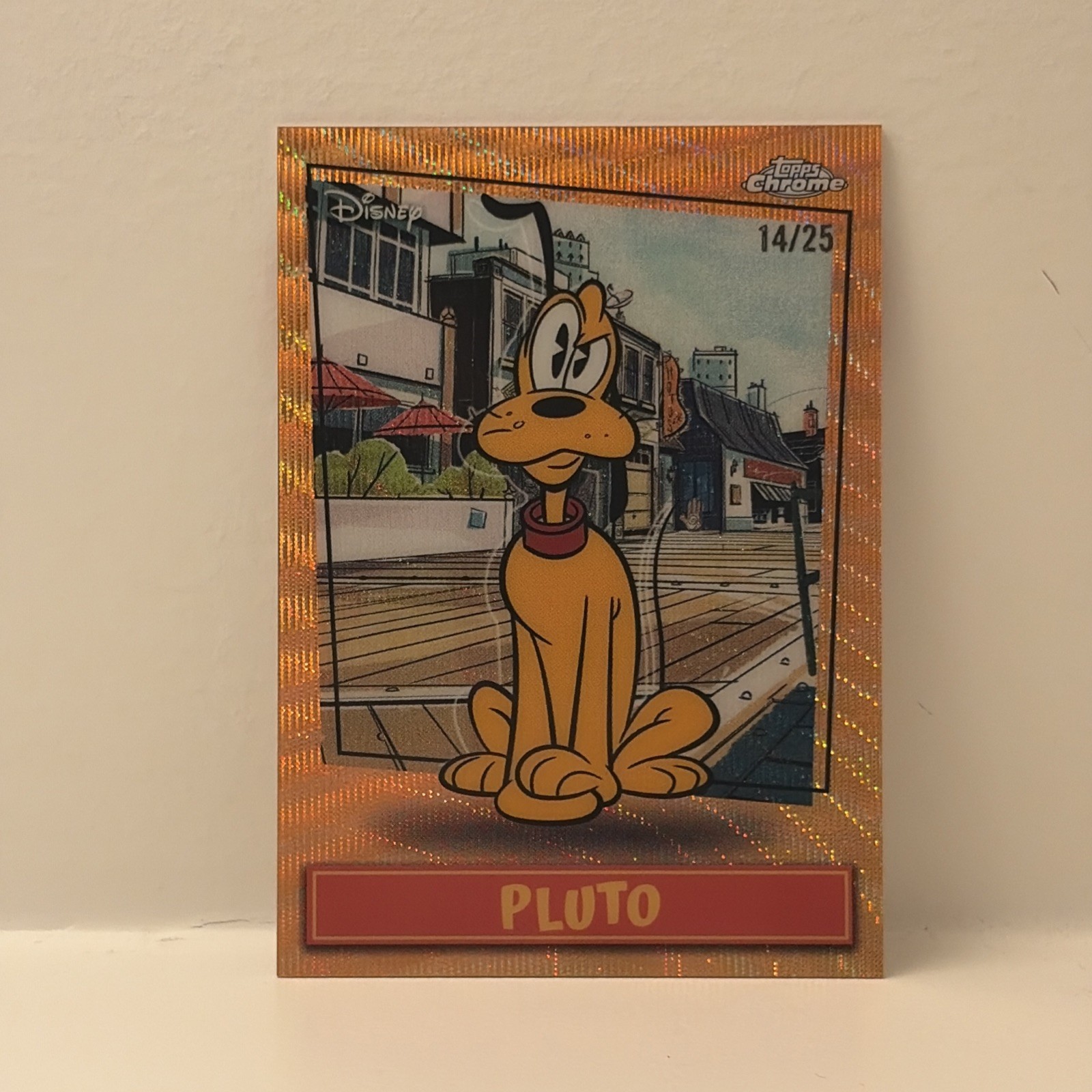 2026 Topps Disney Neon Pluto MSSP-23 Pantaloncini Topolino Stampe Corte Arancione /25