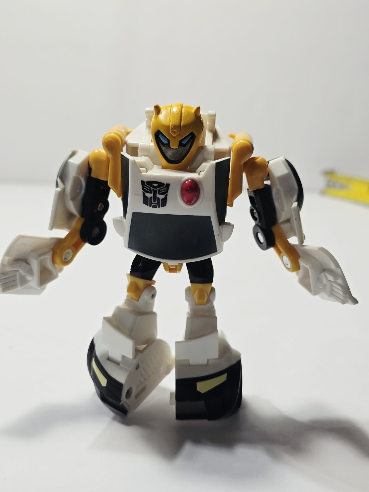 Transformers Animated Activators Patrol Bumblebee Action FIgure 2008