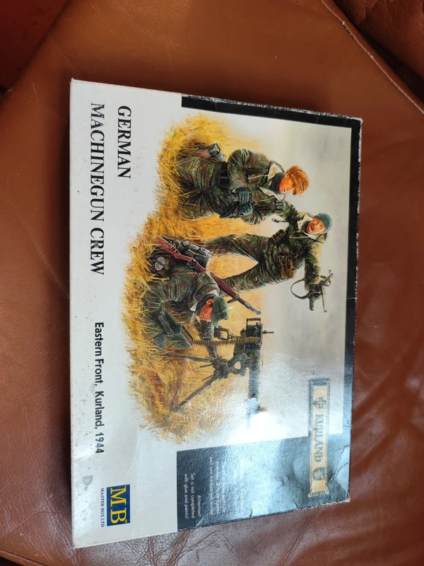 German machine gun crew
