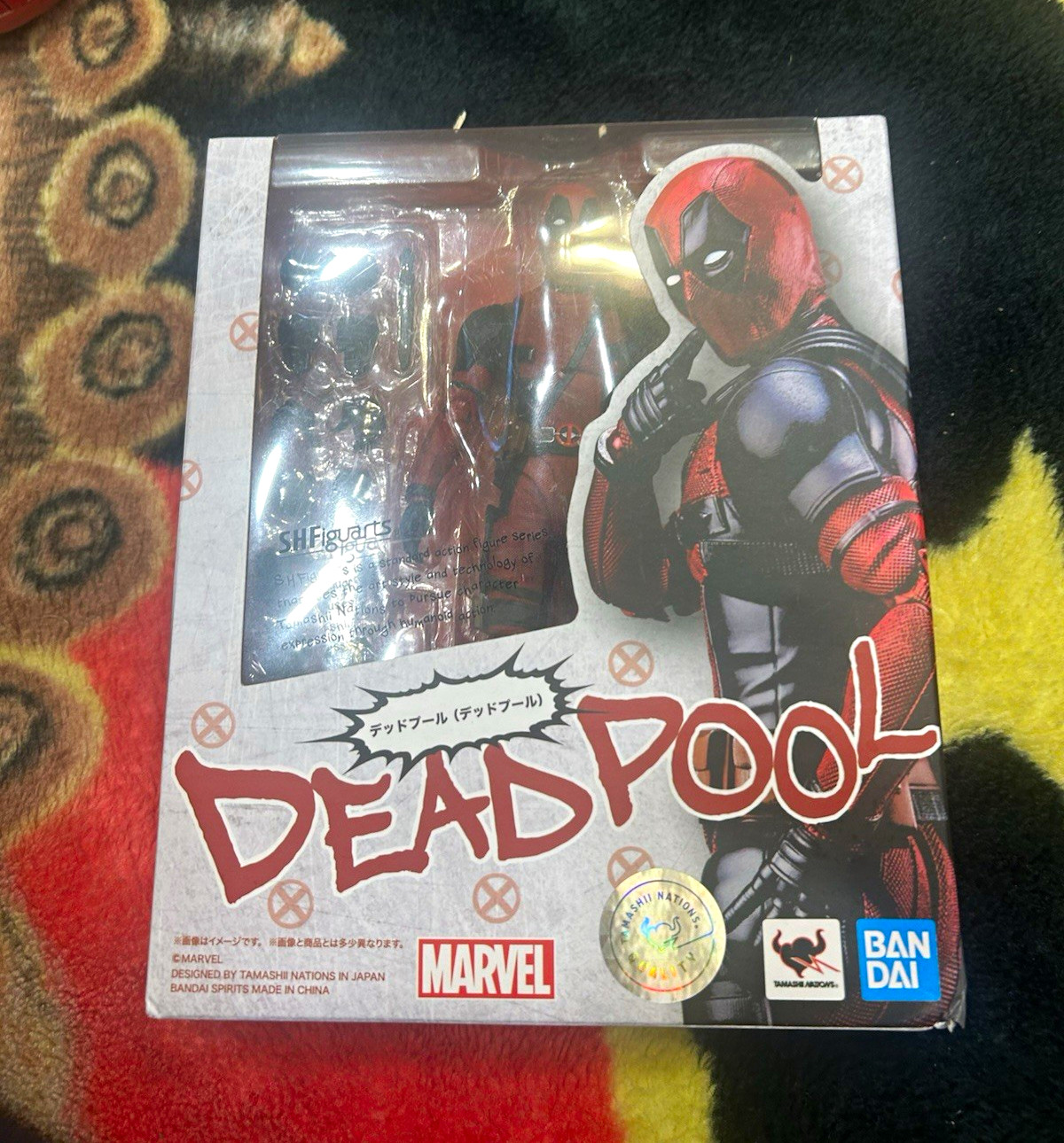 Modellino S.H.Figuarts Marvel Deadpool rosso/nero età 15+ in scatola