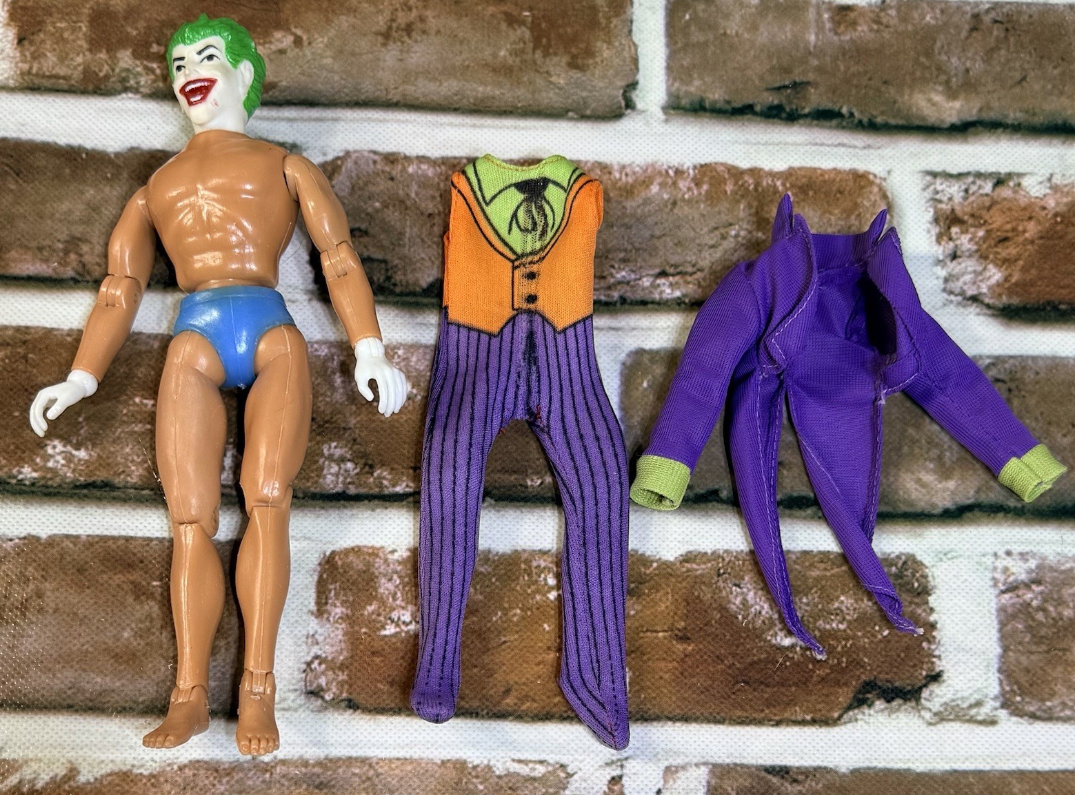 Joker vintage Mego 1974 senza scarpe Batman