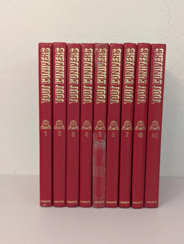 Lot d'encyclopédie Tout L'Univers