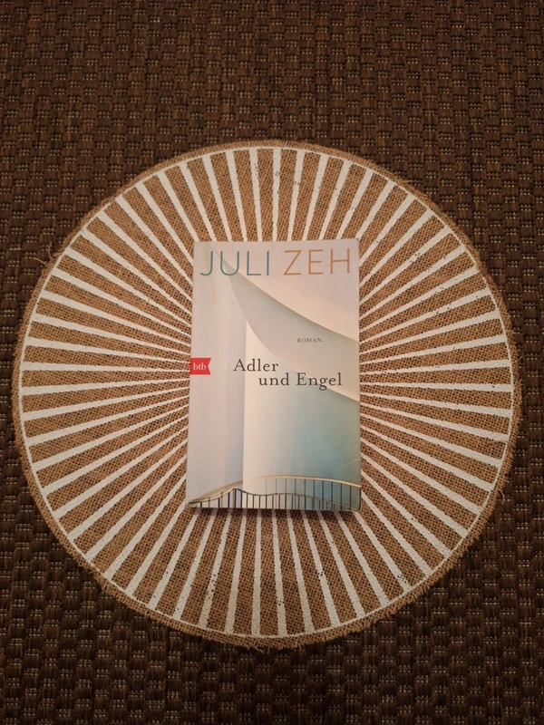 Buch - Adler und Engel