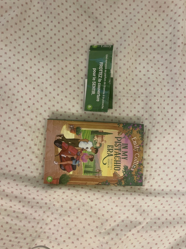 livre In my Pistachio Era de Emily Collins jamais lu neuf