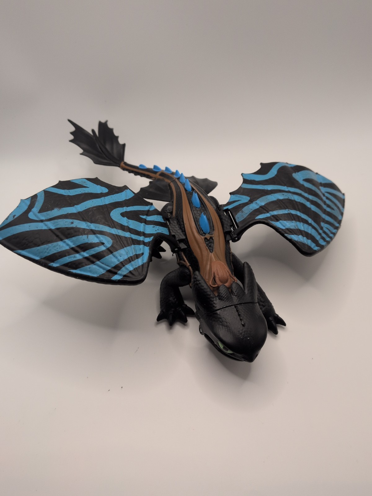 RARA Figura How To Train Your Dragon Sdentata Strisce Blu 2018 Spin Master