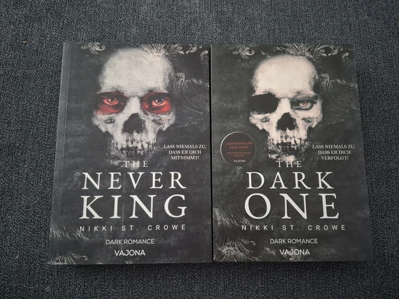 The Never King & The Dark One - Mängelexemplar