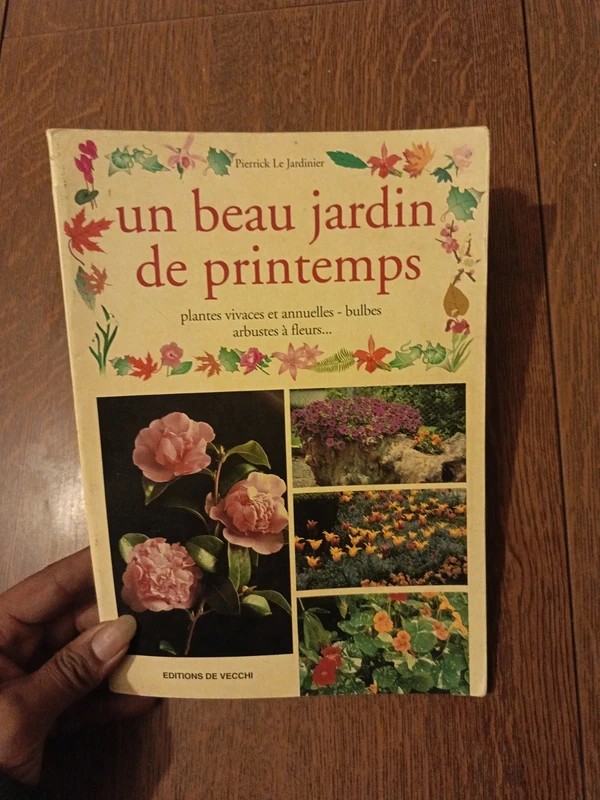 Livre un beau jardin de printemps