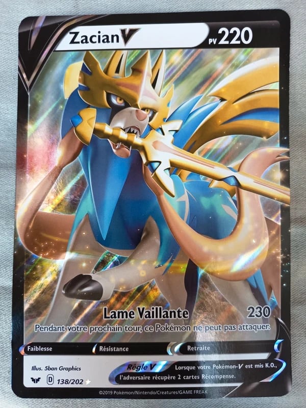 Carte Pokémon Jumbo Zacian V 220 PV (138/202) Épée et Bouclier FR