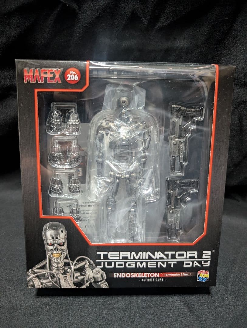 MAFEX End Skeleton T2 Ver. No.206 810772