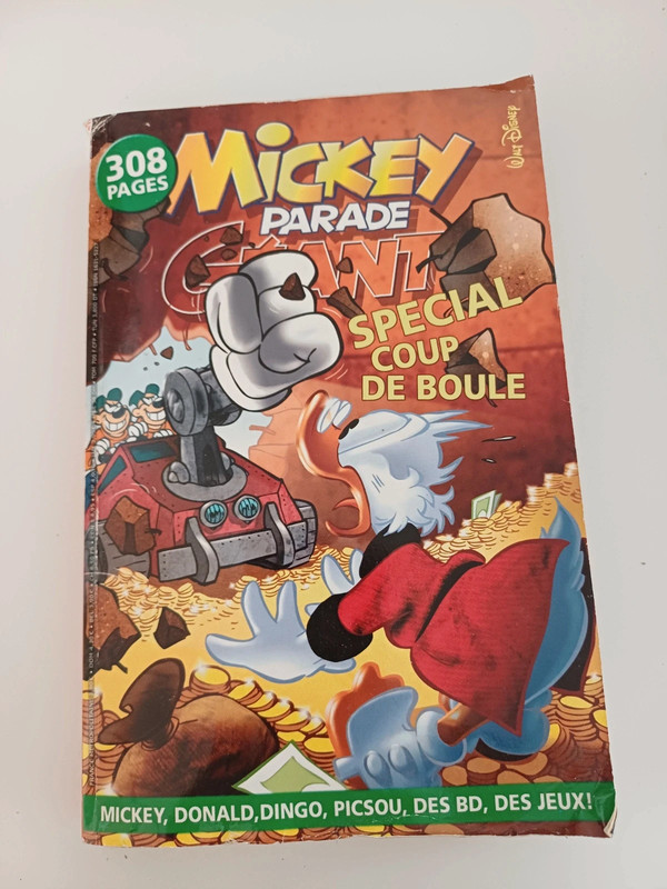 Livre Mickey Parade Géant