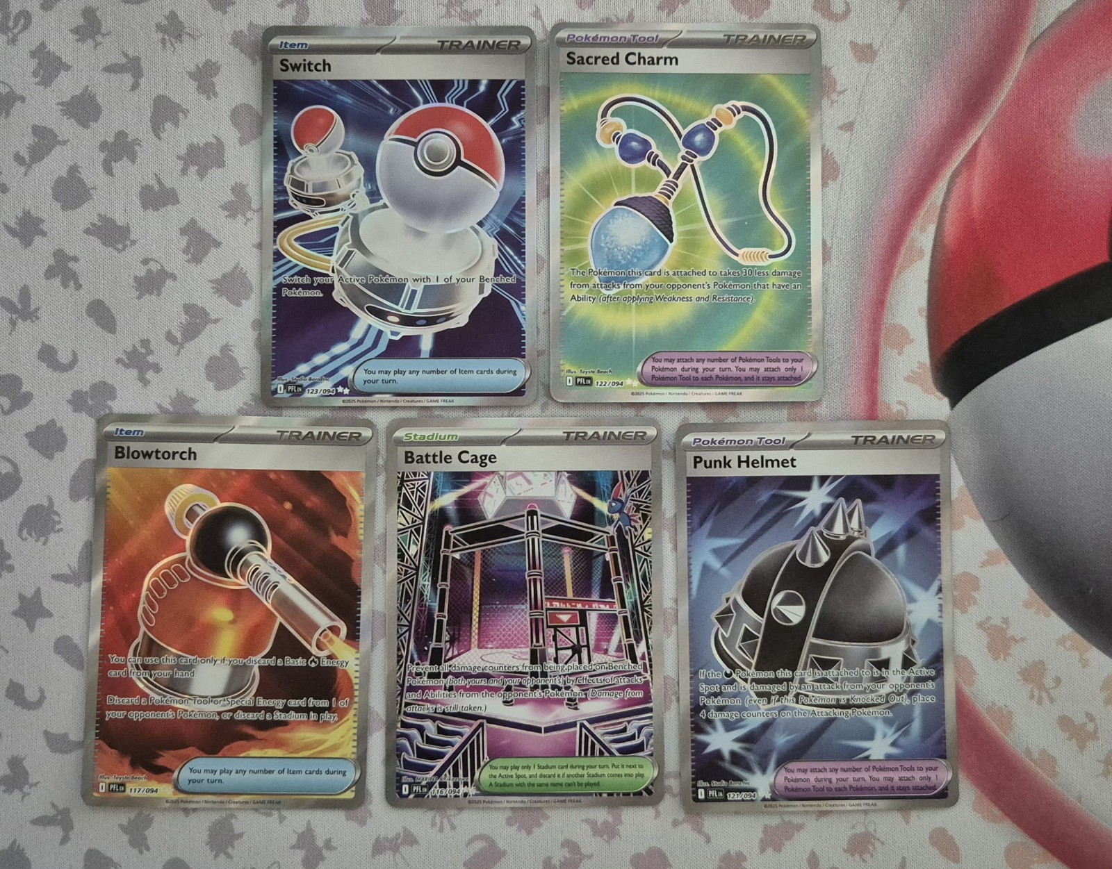 Pokemon TCG Fiamme Fantastiche Holo Allenatore Articoli 5 Carte Switch Punk Casco