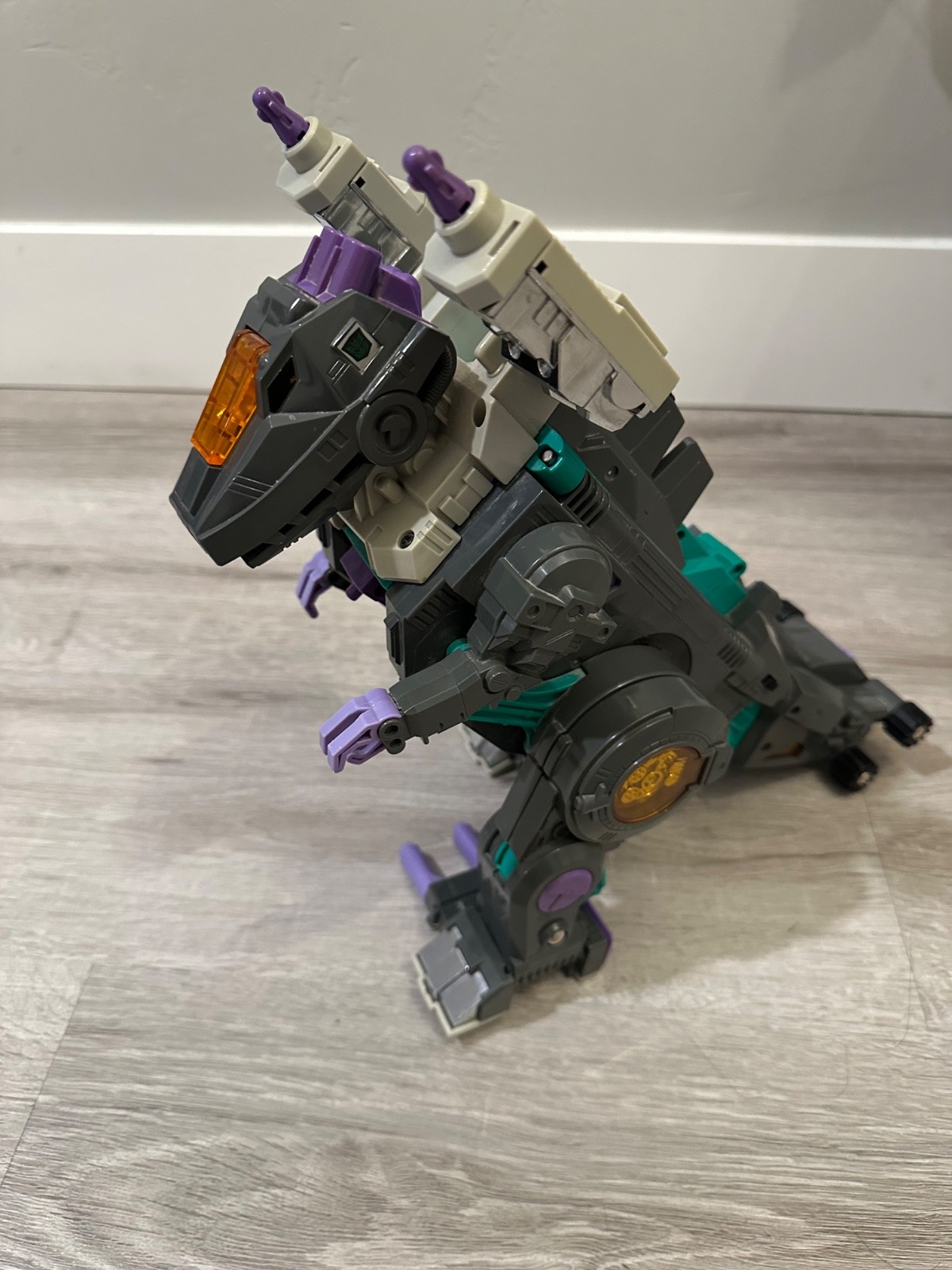 Vintage 1986 G1 Transformers Trypticon Hasbro Takara quasi completo testato funzionante