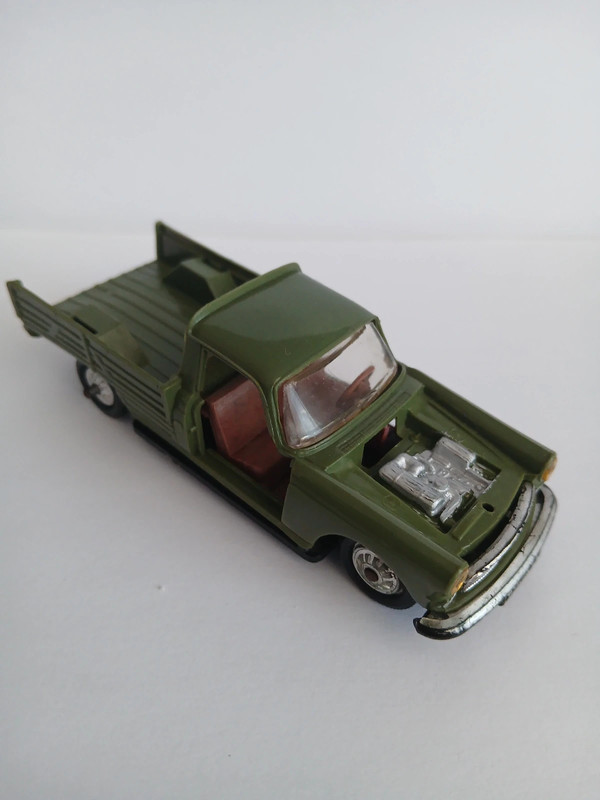 Miniature norev échelle 1/43 Peugeot 404 pick-up