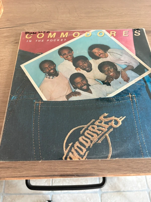 Vinyl les commodores