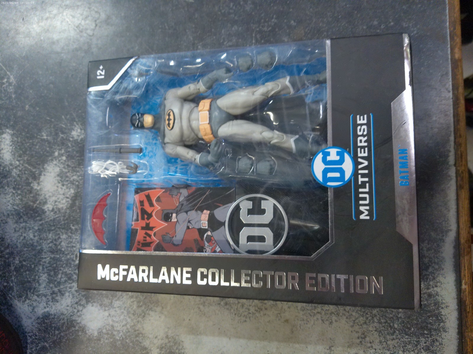 McFarlane Toys DC Multiverse Edizione da Collezione Batman Bat-Manga DMG BOX