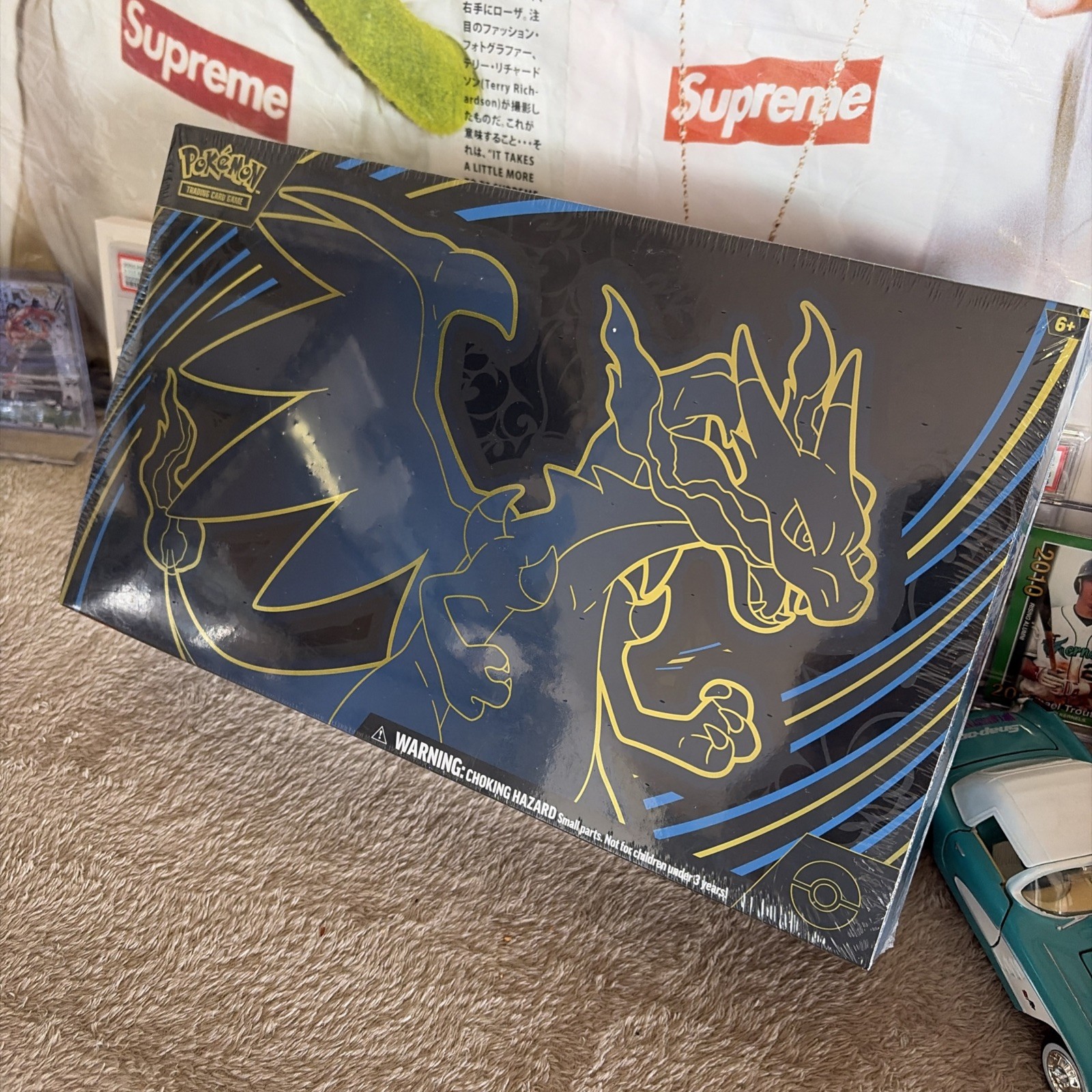 NUOVO Pokemon TCG: Mega Charizard X ex collezione Ultra Premium SIGILLATO