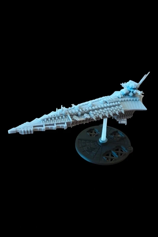 Large Dark Fleet Battleship Miniature with 60mm Flying Base