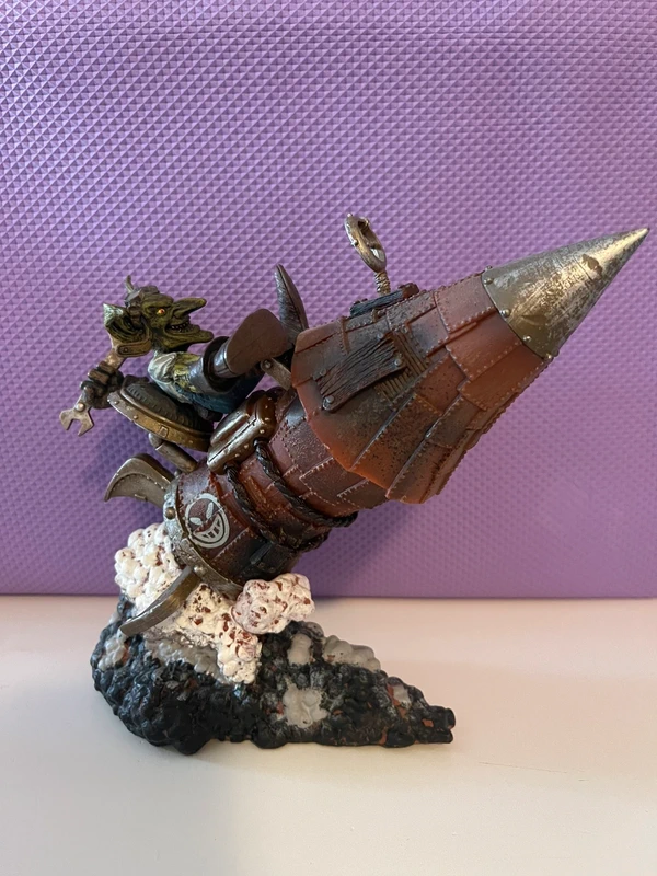 World of Warcraft Gibzz Sparklighter Goblin sul razzo DC Unlimited