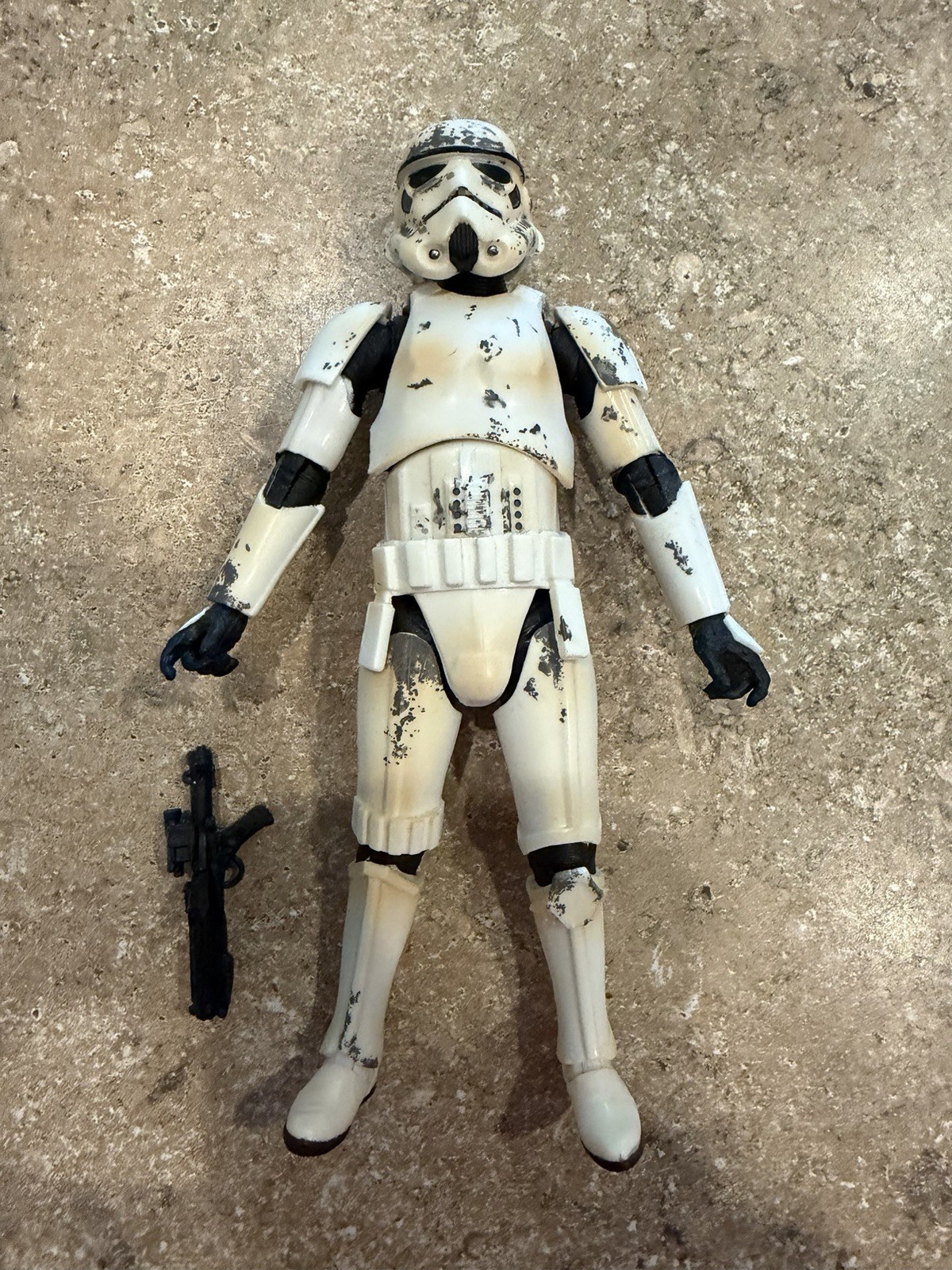 Star Wars The Black Series Remnant Stormtrooper 6-inch Action Figure
